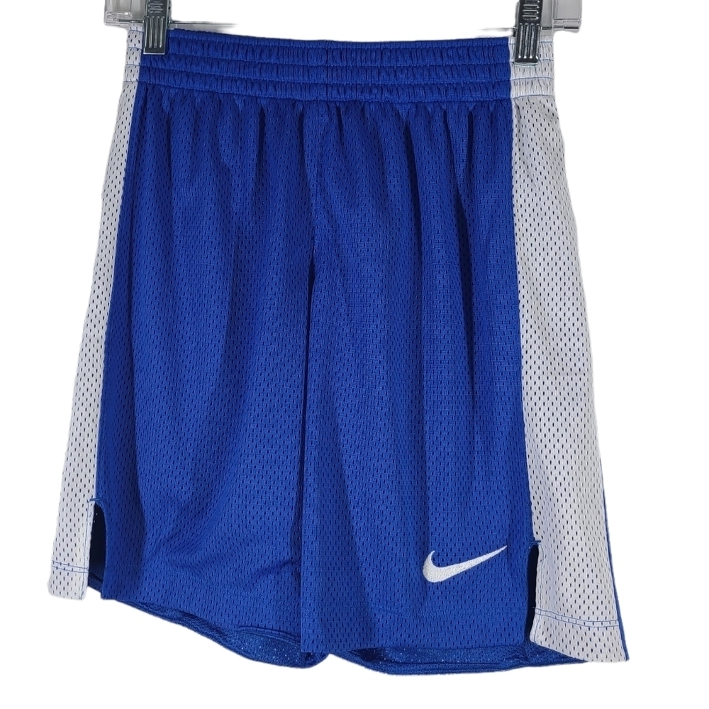 NWT Nike Shorts‎ Large